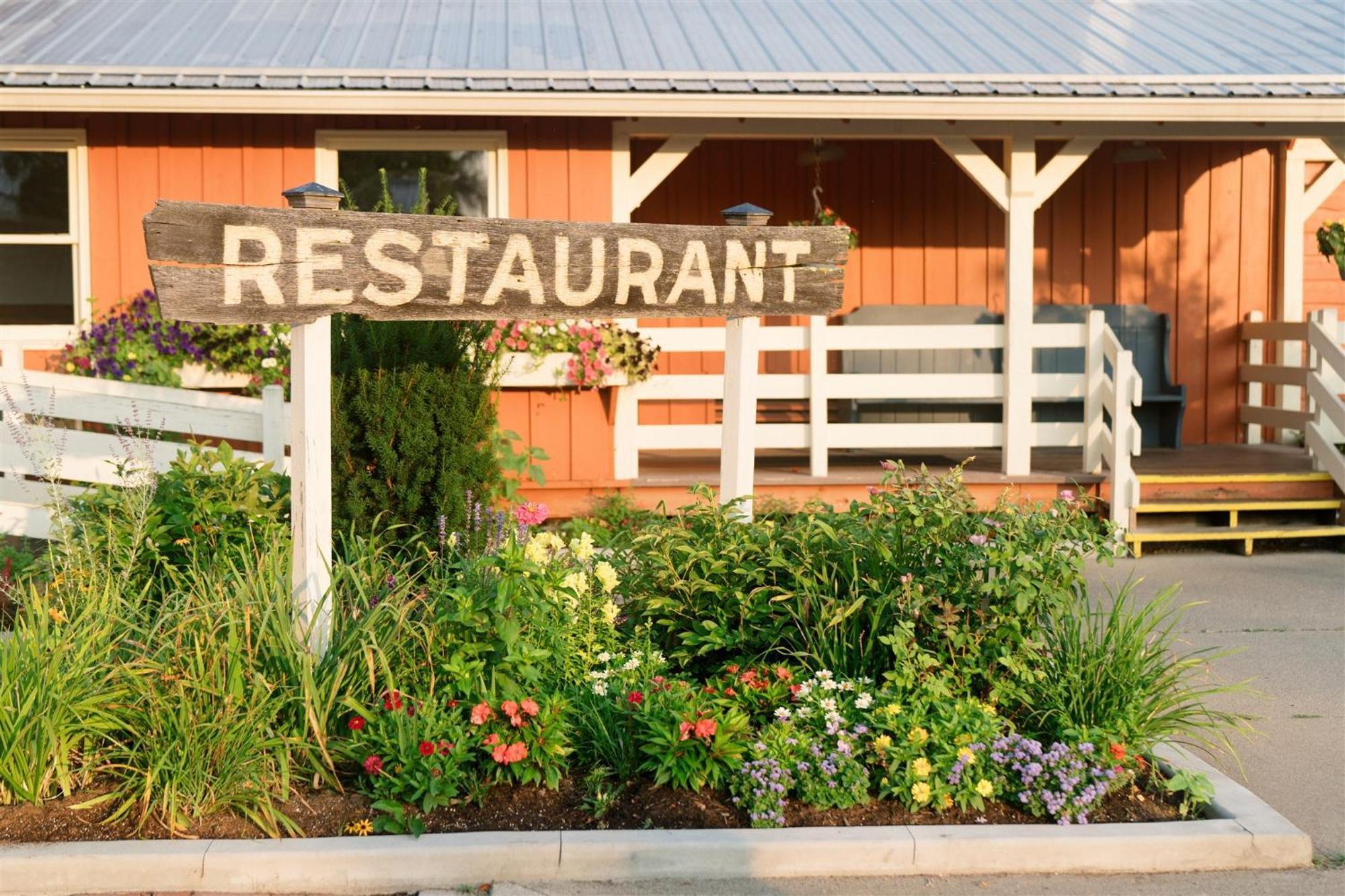 Brown County Inn Nashville Buitenkant foto
