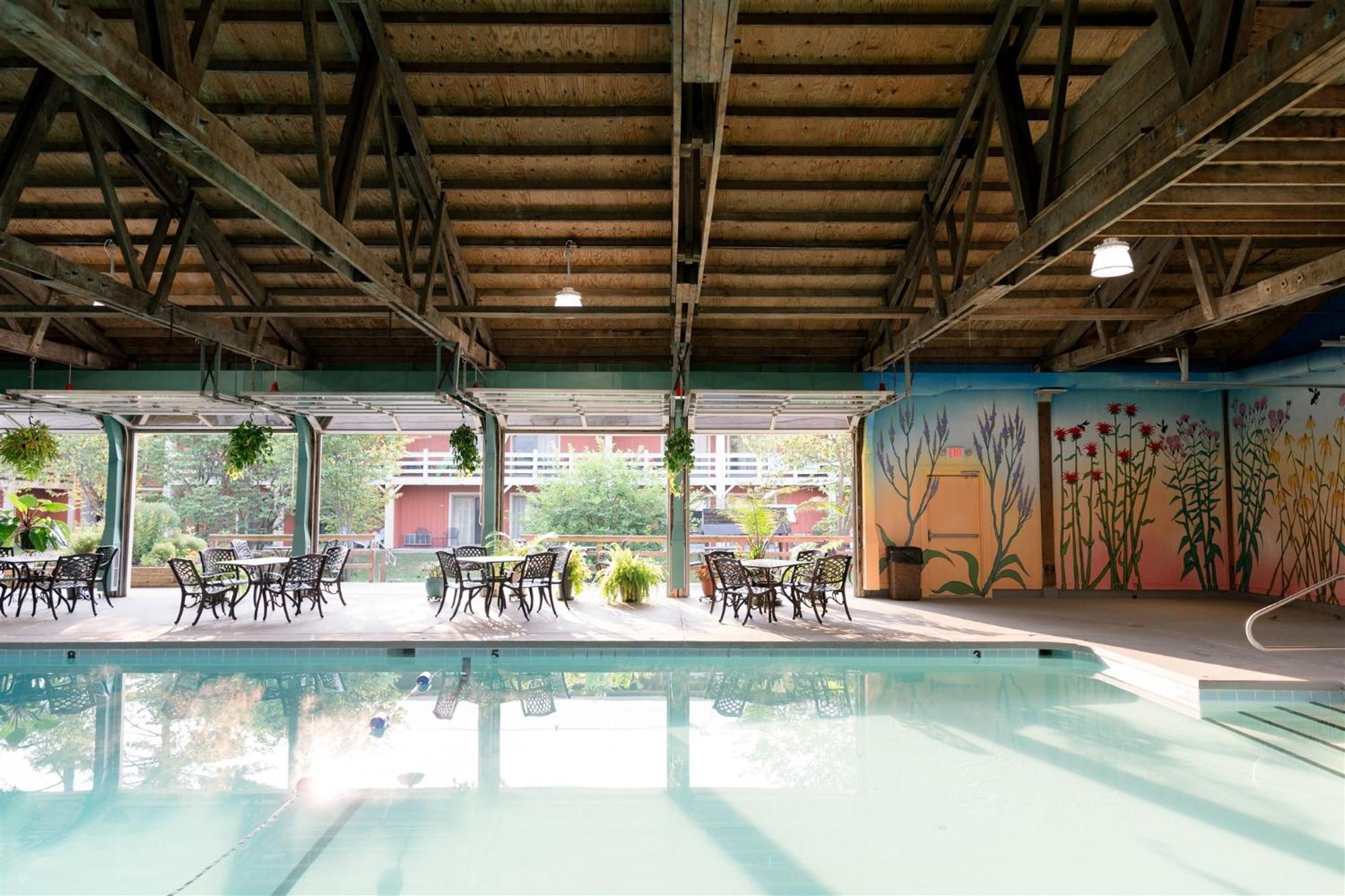 Brown County Inn Nashville Buitenkant foto