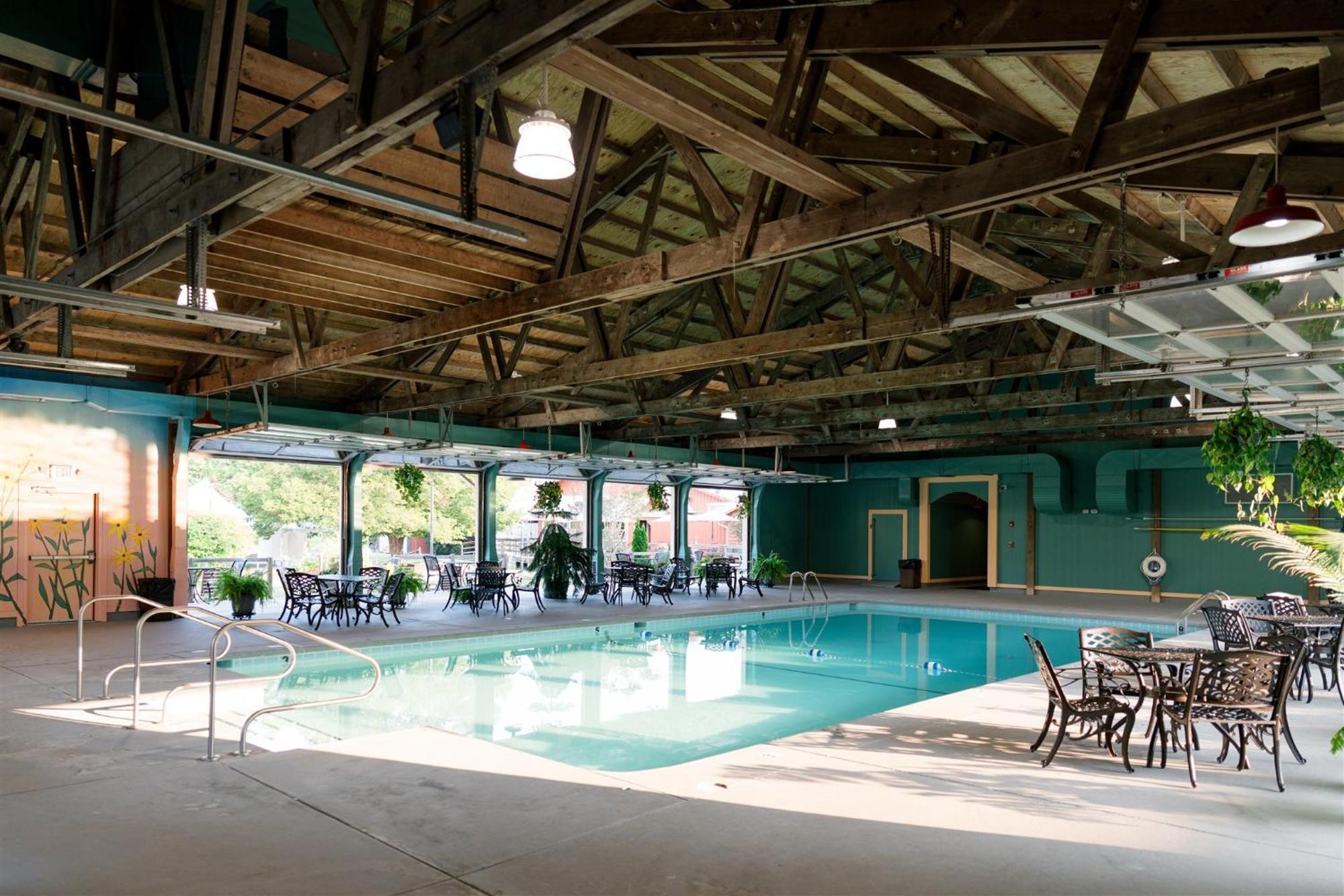 Brown County Inn Nashville Buitenkant foto