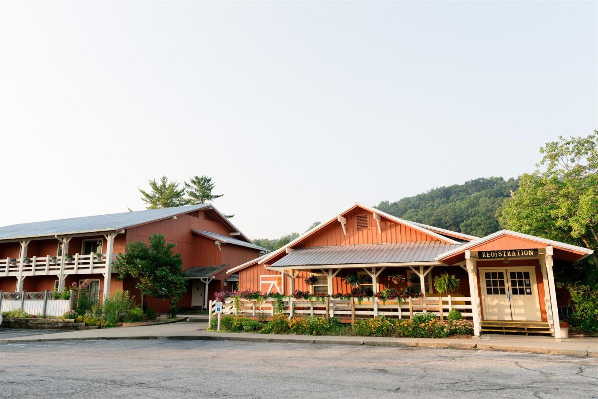Brown County Inn Nashville Buitenkant foto