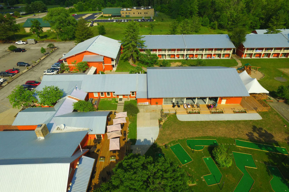 Brown County Inn Nashville Buitenkant foto