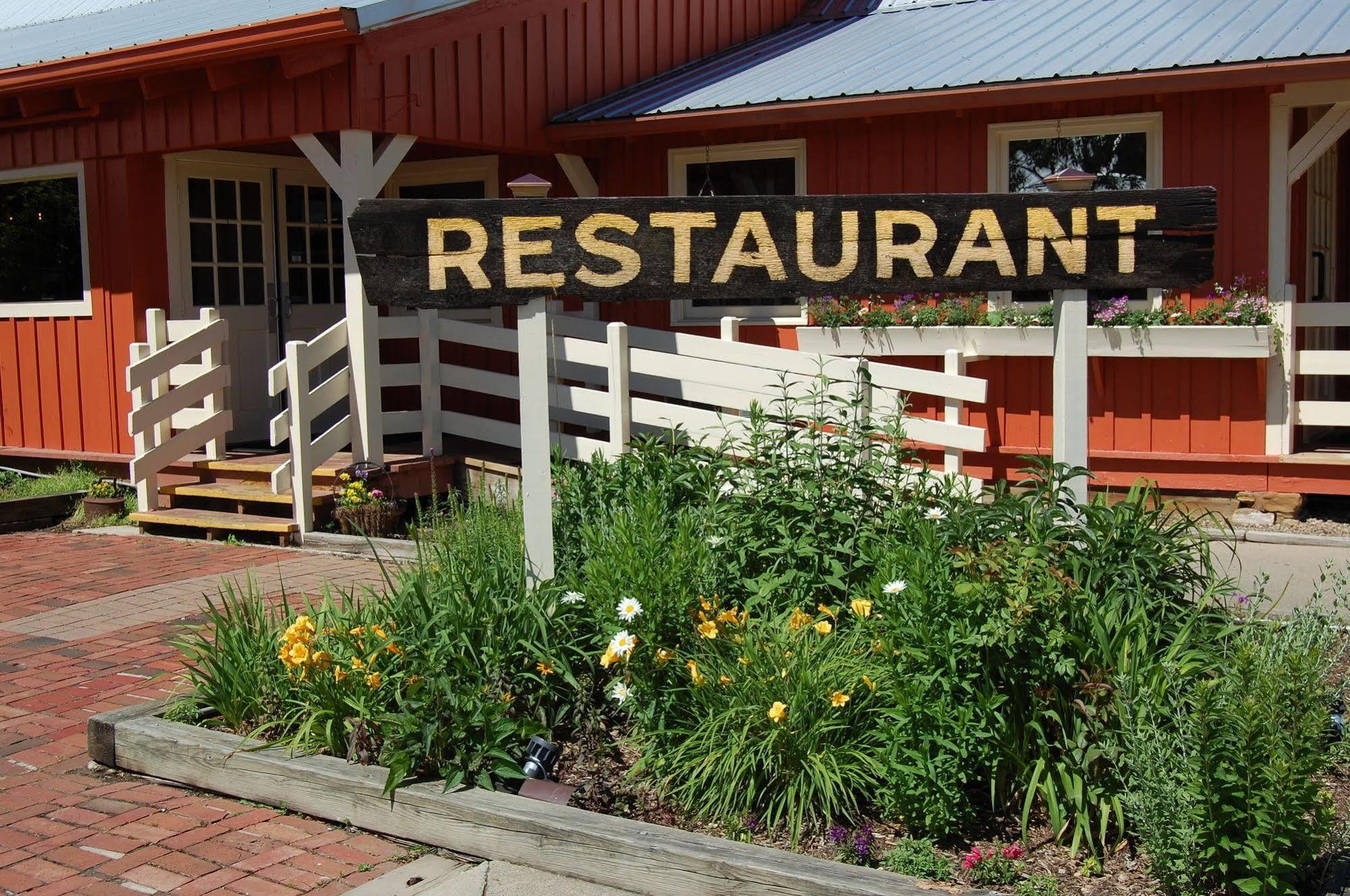 Brown County Inn Nashville Buitenkant foto